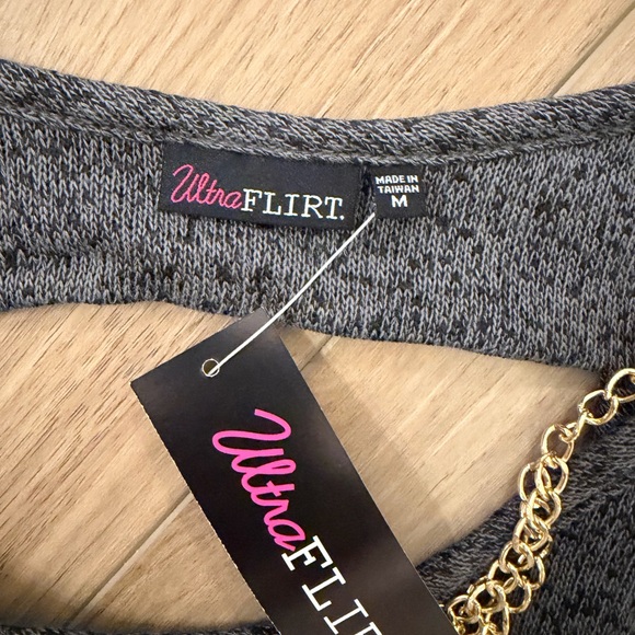 Ultra Flirt Charcoal Long Sleeve Top with Gold Chain Accent - Picture 4 of 6